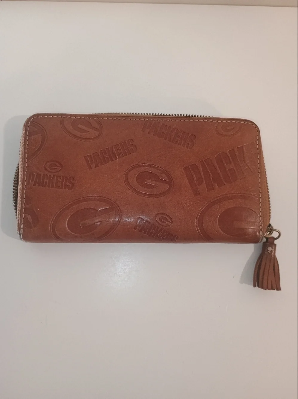 LMJ Green Bay Packers Brown Leather Zip Wallet with Tassel